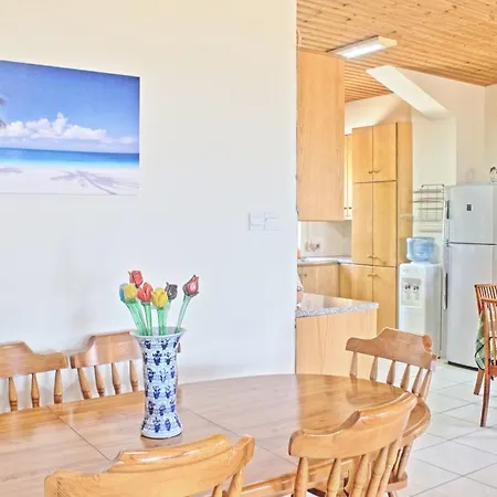 Majestic * Agia Marina (Northern Cyprus)