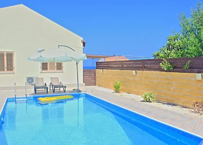 ヴィラ Majestic Ayia Marina