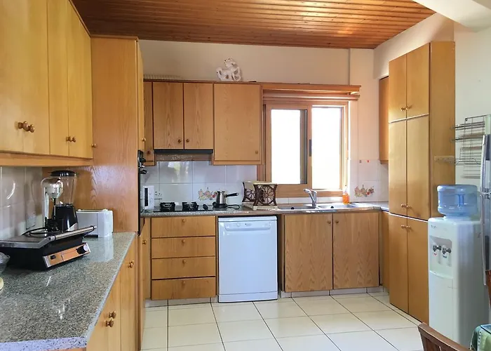 Majestic Βίλα Αγία Μαρίνα